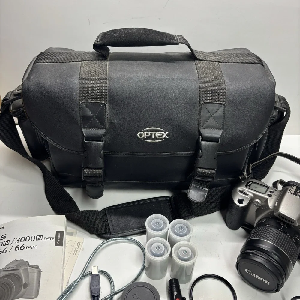 Canon EOS 3000N 35mm Film Camera With Canon 28-80mm Lens Bag Films Filter Bundle - Picture 3 of 16